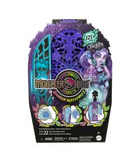 Monster High Skulltimate Secrets Twyla Doll
